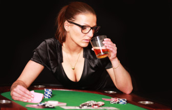 Pokertisch Bauanleitung
